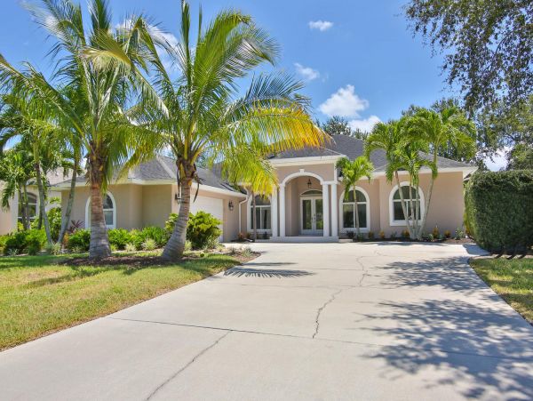 Anna Maria Island Holmes Beach Home 1018936