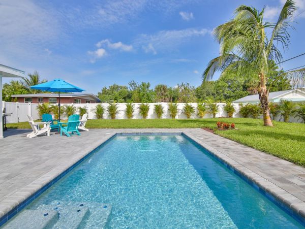 Bradenton Beautiful Three Bedroom Vacation Rental Home