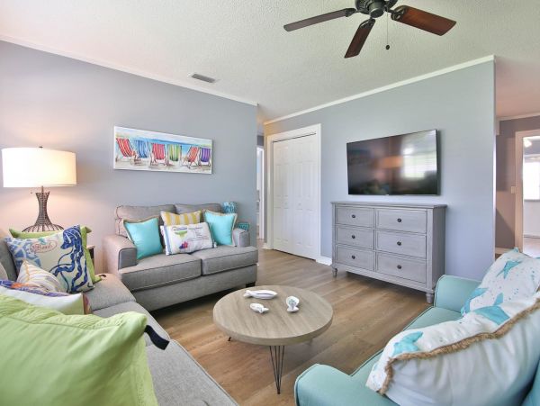 Bradenton Beautiful Three Bedroom Vacation Rental Home