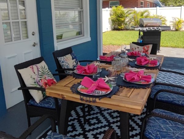 Bradenton Beautiful Three Bedroom Vacation Rental Home