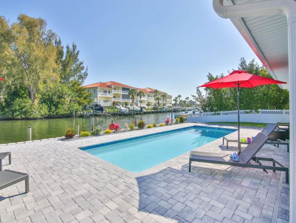 Anna Maria Island Holmes Beach Home 1018938