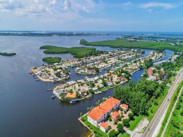 Anna Maria Island Holmes Beach Home 1018938