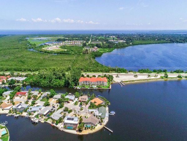 Anna Maria Island Holmes Beach Home 1018938