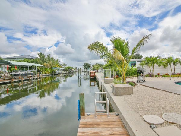 Anna Maria Island Holmes Beach Home 1018942