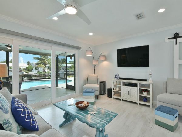 Anna Maria Island Holmes Beach Home 1018942