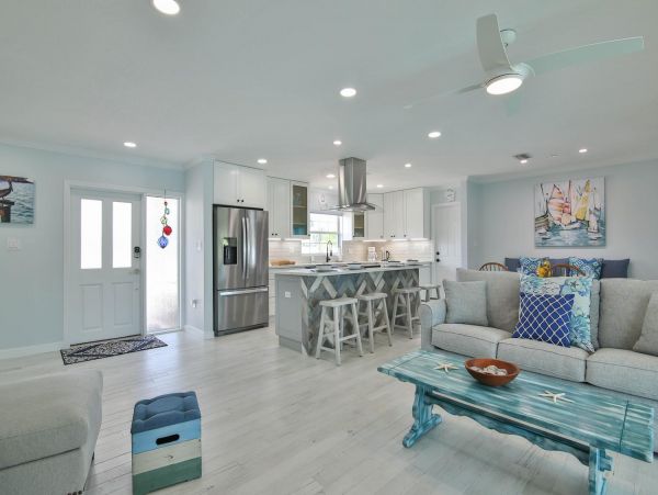 Anna Maria Island Holmes Beach Home 1018942