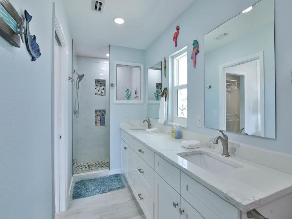 Anna Maria Island Holmes Beach Home 1018942