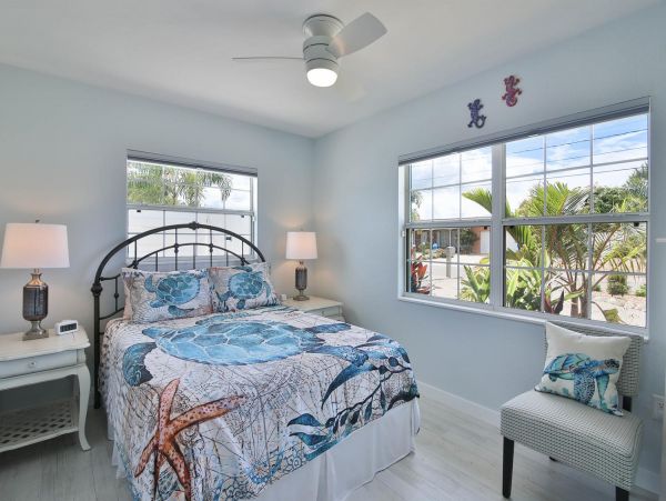 Anna Maria Island Holmes Beach Home 1018942