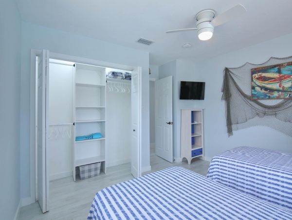 Anna Maria Island Holmes Beach Home 1018942