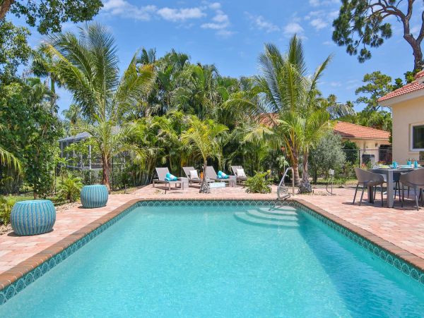 Anna Maria Island Holmes Beach Home 1018943