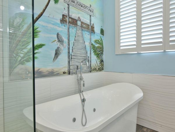 Anna Maria Island Holmes Beach Home 1018943