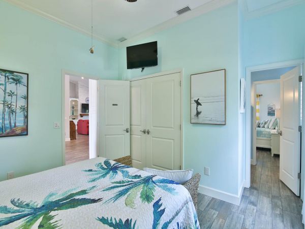 Anna Maria Island Holmes Beach Home 1018943