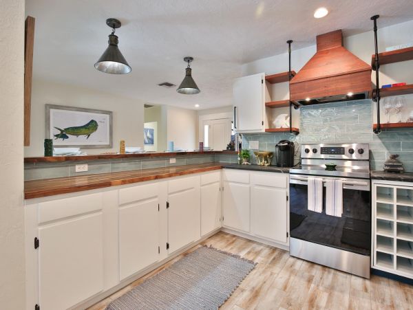 Bradenton Vacation Pool Home Four Bedrooms Sleeps 11