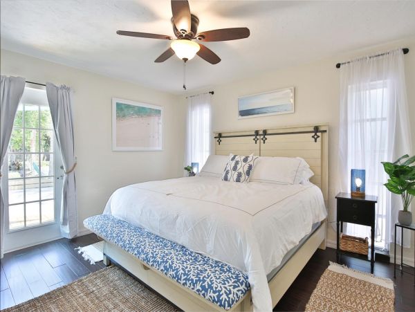 Bradenton Vacation Pool Home Four Bedrooms Sleeps 11