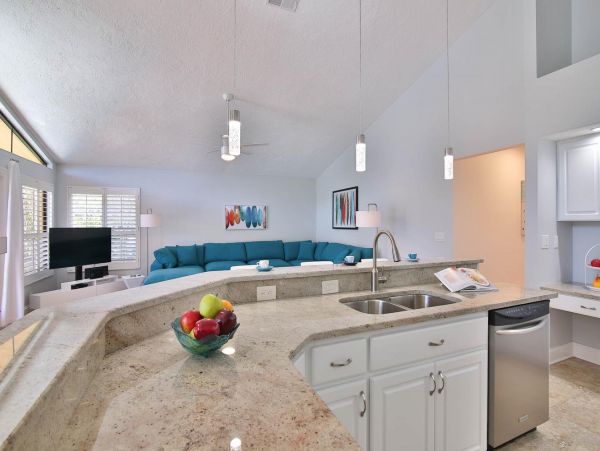 Anna Maria Island Holmes Beach Home 1018947