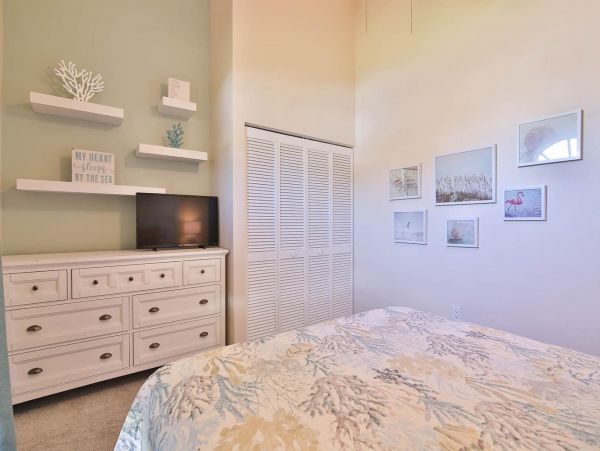 Anna Maria Island Holmes Beach Home 1018947