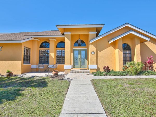 Anna Maria Island Holmes Beach Home 1018947