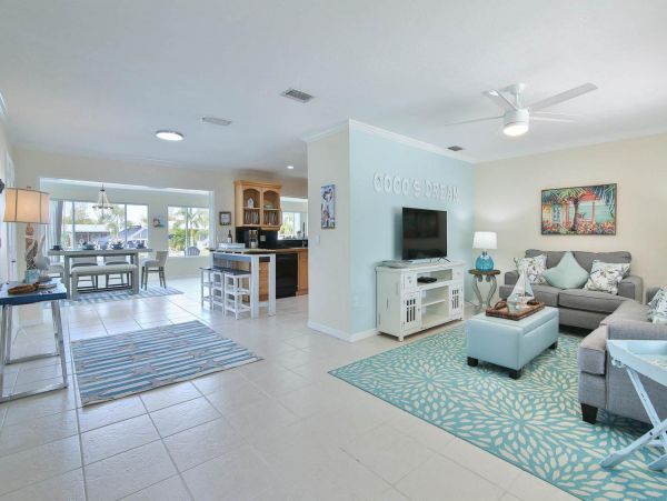 Anna Maria Island Holmes Beach Home 1018948
