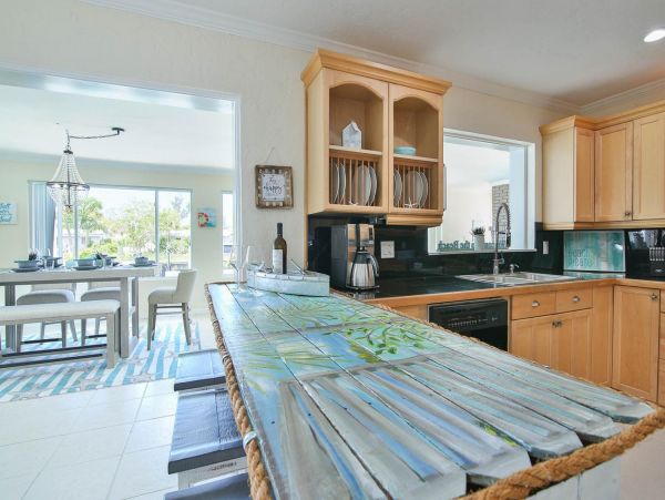 Anna Maria Island Holmes Beach Home 1018948