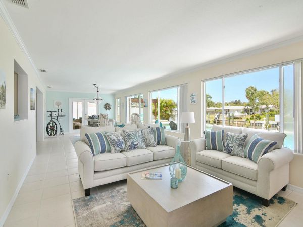 Anna Maria Island Holmes Beach Home 1018948