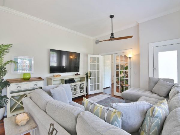 Lovely 4 Bedroom Home in Palmetto with Pool
