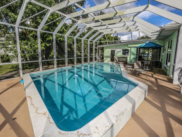 Fort Myers Home 1018981