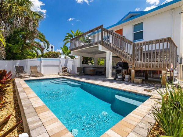 Fort Myers Home 1018989