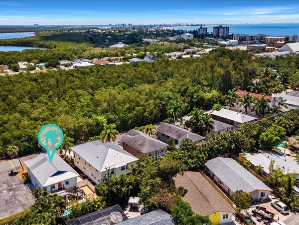 Fort Myers Home 1018989