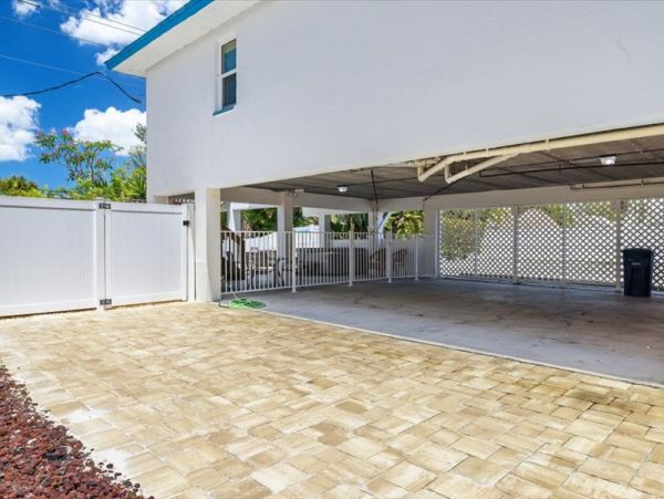 Fort Myers Home 1018989