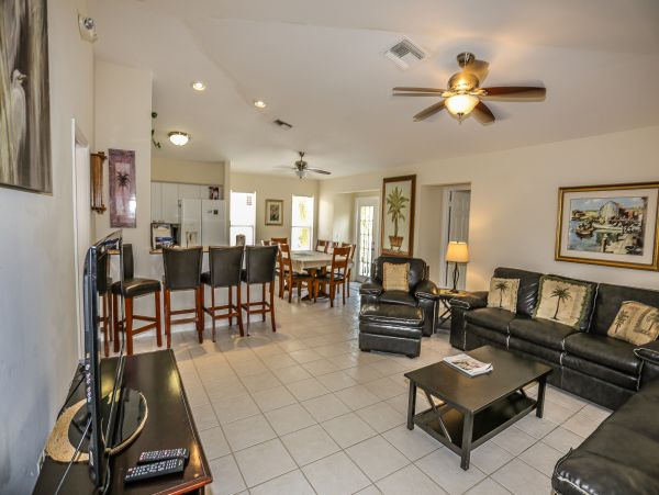 Fort Myers Home 1018991