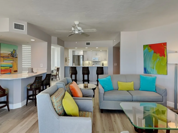 Beachfront 3 Bedroom Vacation Condo in Fort Myers Beach