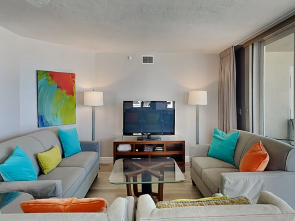 Beachfront 3 Bedroom Vacation Condo in Fort Myers Beach