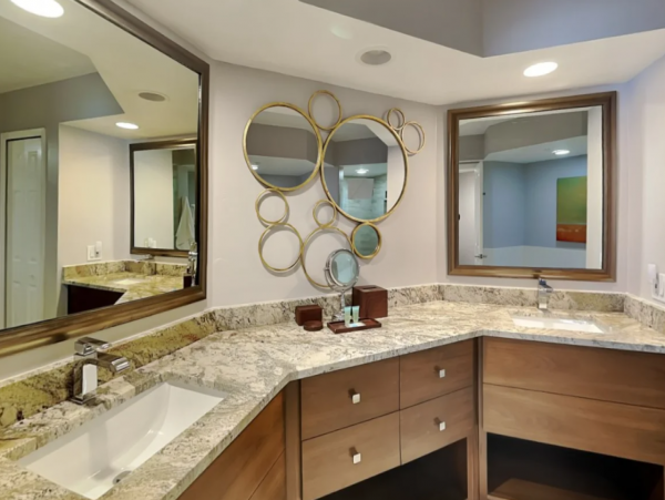 Beachfront 3 Bedroom Vacation Condo in Fort Myers Beach