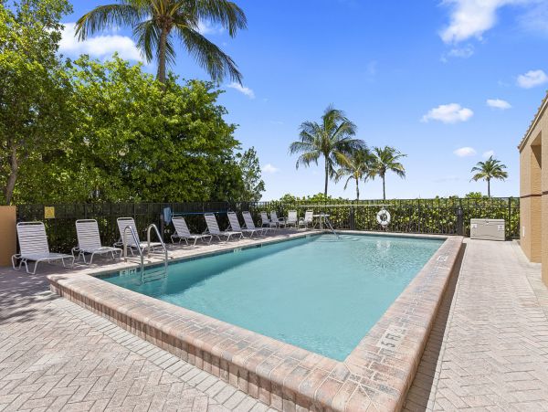Fort Myers Vacation Condo Two Bedroom