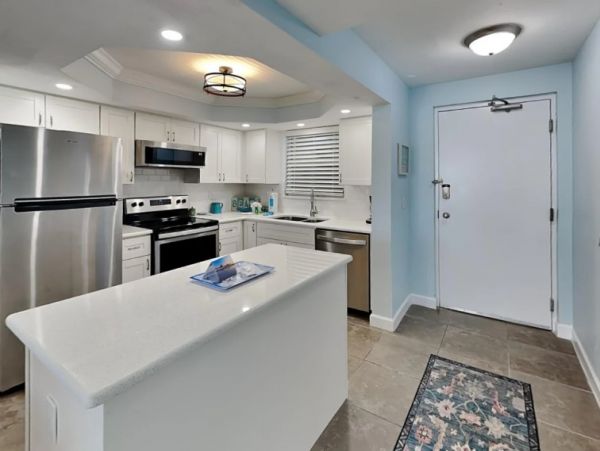 Fort Myers Vacation Condo Two Bedroom