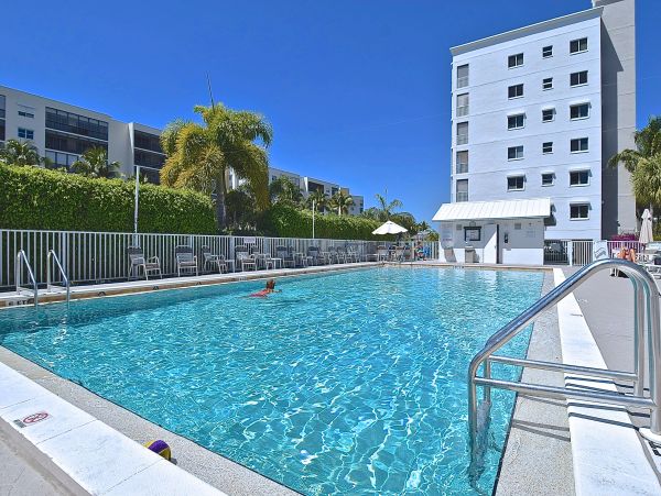 Fort Myers Condo 1019032
