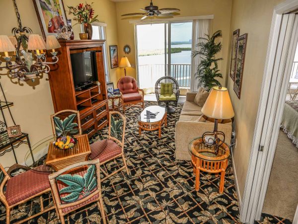 Fort Myers Condo 1019110