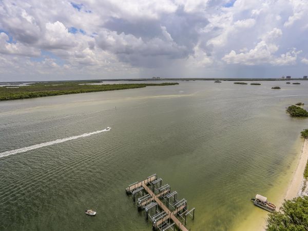 Fort Myers Condo 1019110