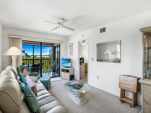 Fort Myers Condo 1019124