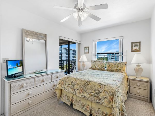 Fort Myers Condo 1019124