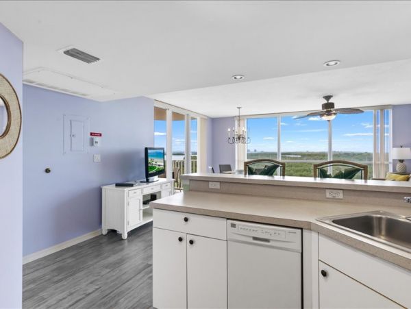 Fort Myers Condo 1019126