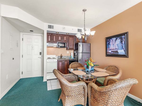 Fort Myers Condo 1019128