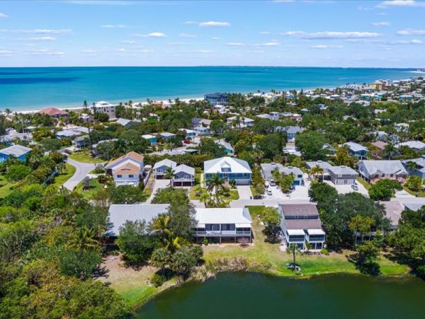 Fort Myers Home 1019130