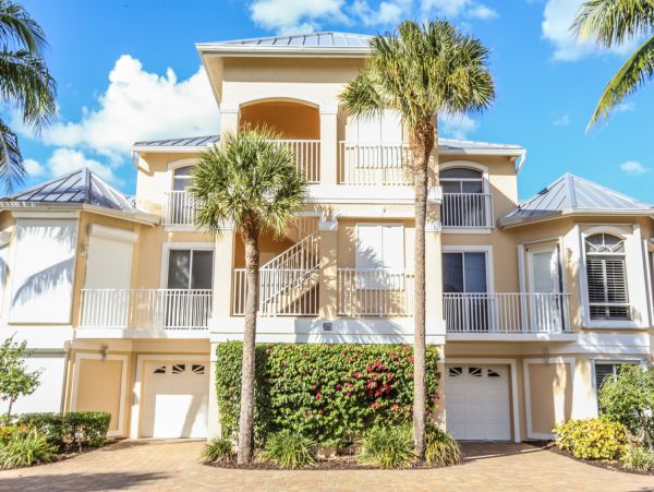 Fort Myers Condo 1019154
