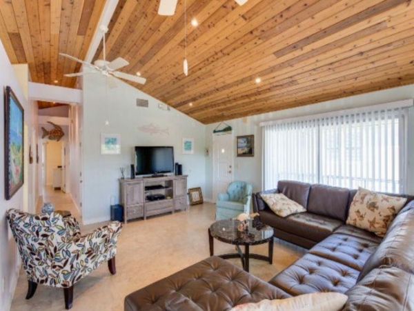 Fort Myers Home 1019155