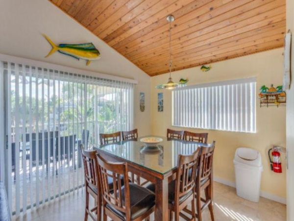 Fort Myers Home 1019155