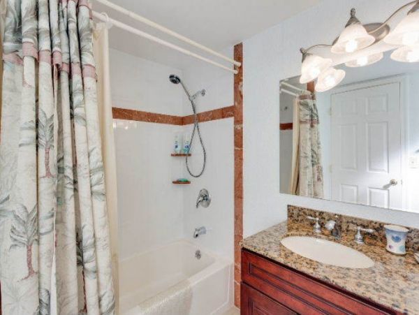 Fort Myers Home 1019155