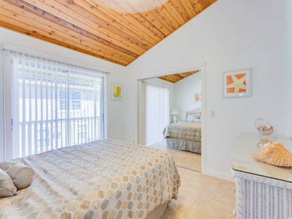 Fort Myers Home 1019155