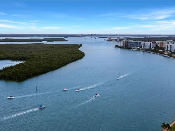 Fort Myers Condo 1019158