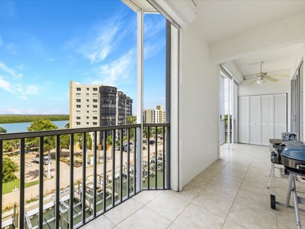Fort Myers Condo 1019158